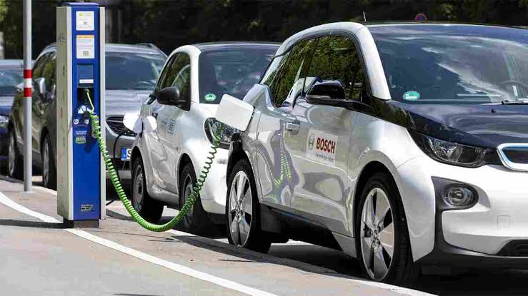 7 Tips Memilih Mobil Listrik Supaya Awet dan Tahan Lama 2 Memilih mobil listrik